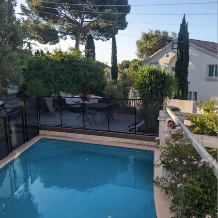 Spacious House With A Terrace * Toulon